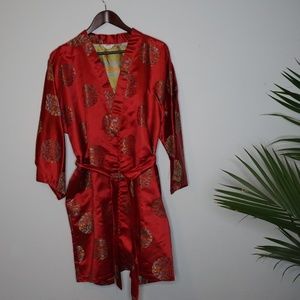 Oriental Asian Kimono Robe